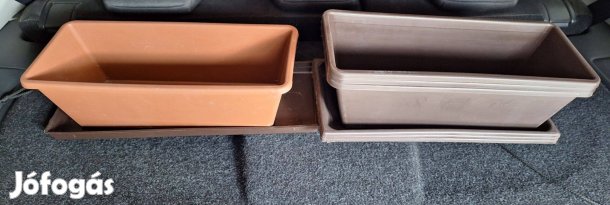 Eladó műanyag cserepek