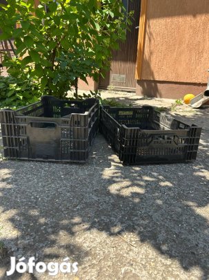 Eladó műanyag rekeszek
