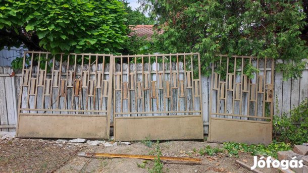 Eladó nagy és kis kerítéskapu egyben