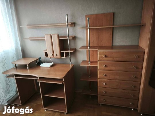 Eladó nappali bútor