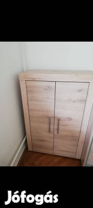 Eladó nappali bútor