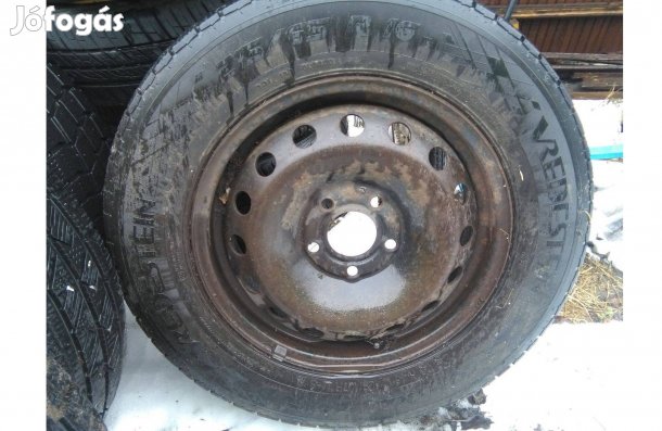 Eladó négy kerék, téli gumival, Opel Vivaron volt 16" felnin