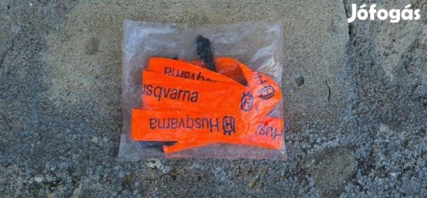 Eladó neon narancs Husqvarna nadrágtartó kantár. One size fits all