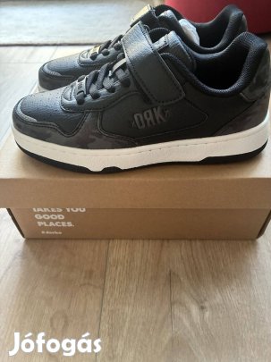 Eladó női Dorko cipők (34-es, újak)