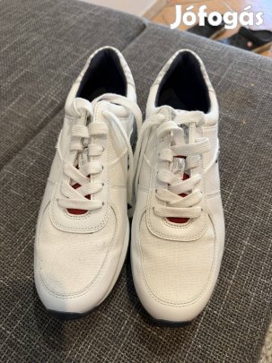 Eladó női Michael Kors cipő 