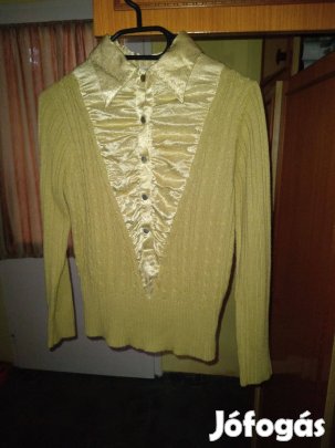 Eladó női blúz 2 darab