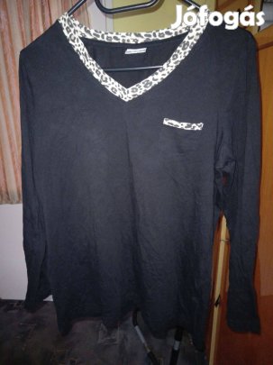 Eladó női blúzok vegyesen 4 db