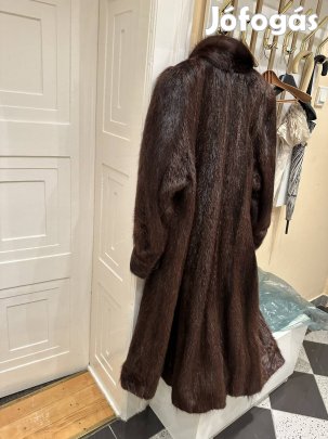 Eladó női bunda