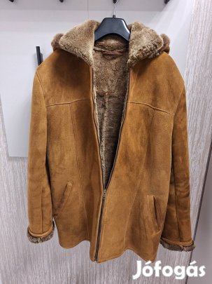 Eladó női irhakabát megkímélt, újszerű állapotban.