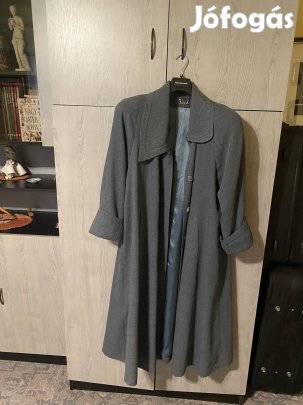 Eladó női kabat