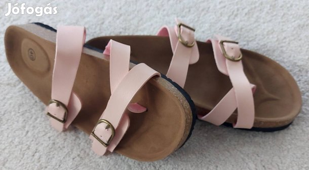 Eladó női papucs