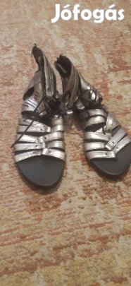 Eladó női szandál!