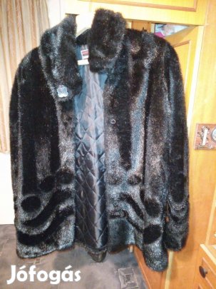 Eladó női télikabát M-es méret