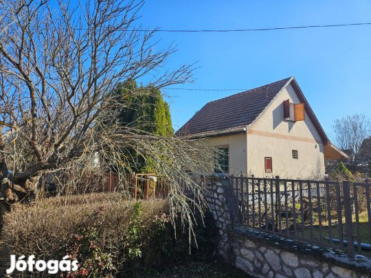 Eladó nyaraló a Zsóry Fürdőnél