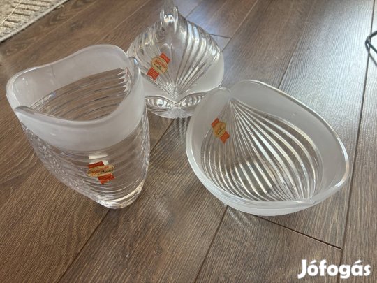 Eladó ólomkristály készlet