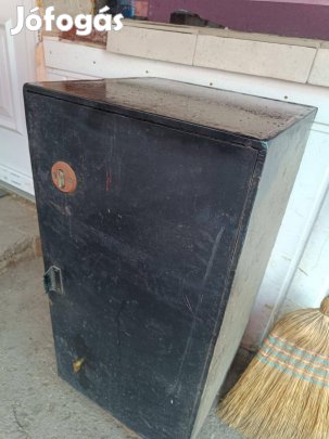 Eladó páncélszekrény