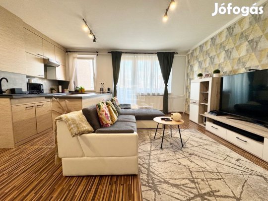 Eladó panellakás Budapest III. kerület, Filatorigát!