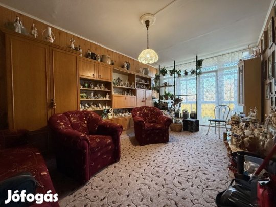 Eladó panellakás Pécs-Egyetemvárosban