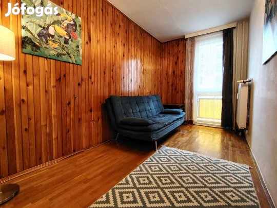 Eladó panellakás Pécs belvárosában