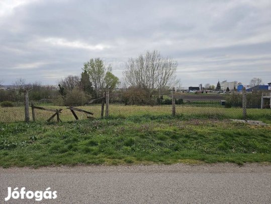 Eladó panorámás építési telek GyőrKismegyeren!