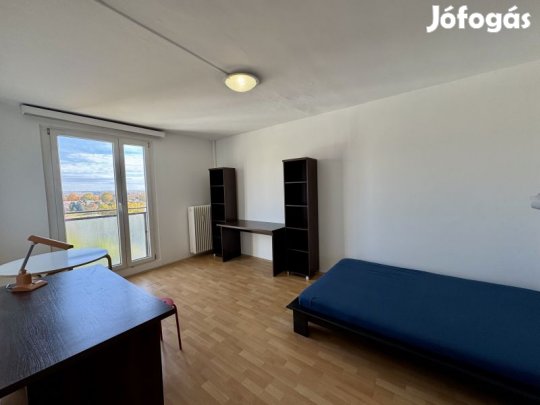 Eladó panorámás lakás!