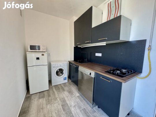 Eladó panorámás lakás!