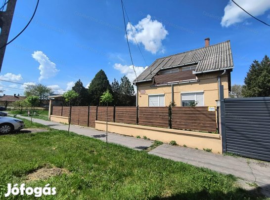 Eladó panzió Törökszentmiklós központjában!