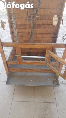 Eladó papagájkalitka