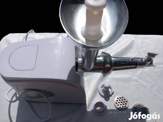 Eladó paradicsom passzírozó