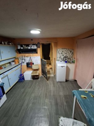 Eladó parasztház Karancslapujtőn