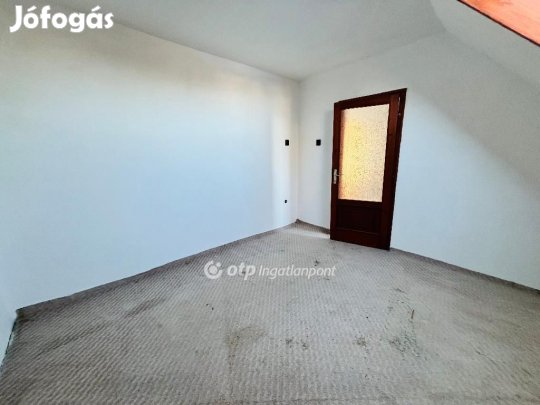 Eladó piac közeli  családi ház, Hajdúböszörményben