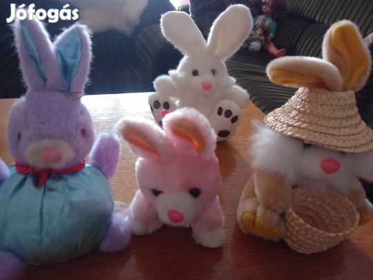 Eladó plüss nyuszik