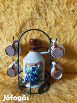 Eladó porcelán kancsó és 4 kis pohárka