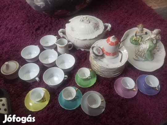 Eladó porcellánok
