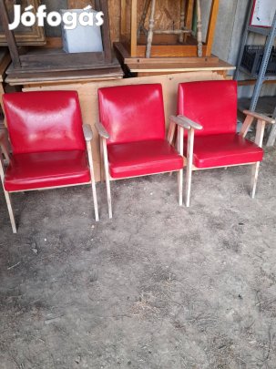 Eladó régi, retro fotel