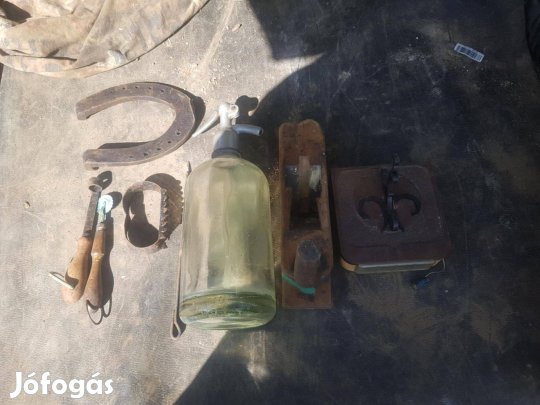 Eladó régi antik szerszámok régiségek