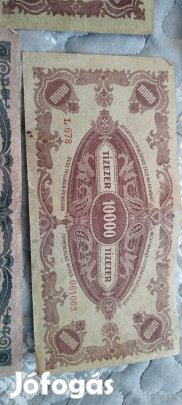 Eladó regi papírpenzek. 