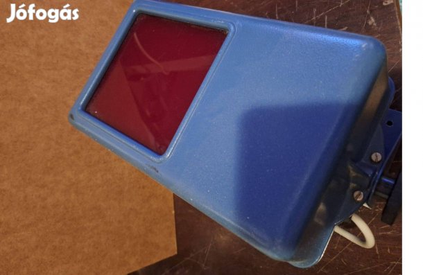 Eladó régi sötétkamra lámpa