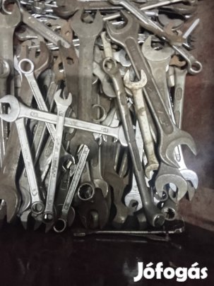 Eladó régi szerszámok
