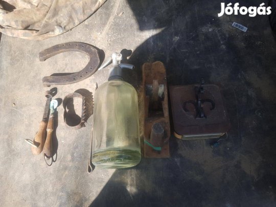 Eladó régi szerszámok régiségek