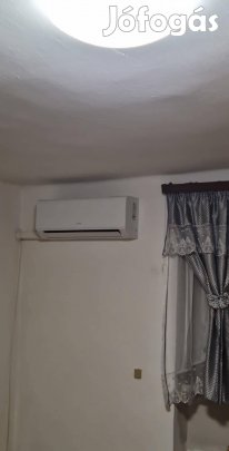 Eladó régitipusu családi ház!!.