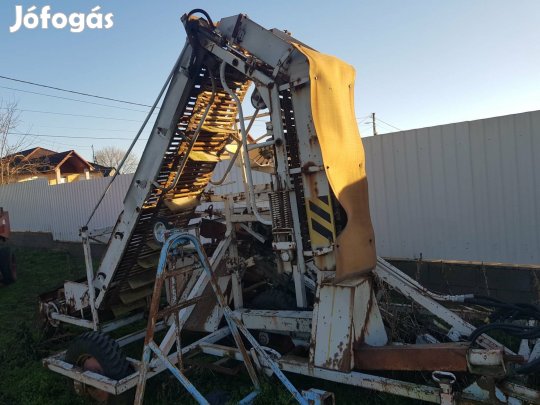 Eladó répa kombájn