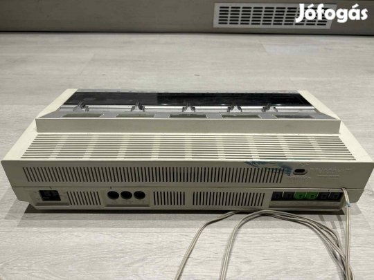 Eladó retro HiFi-k és erösítők/hangfalak