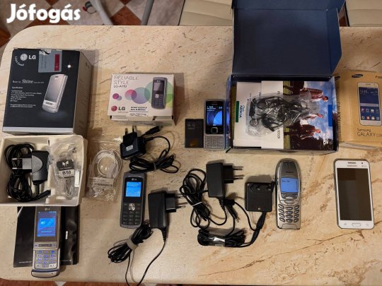 Eladó retro, old school mobiltelefonok kizárólag egyben