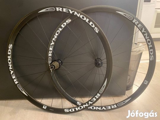 Eladó reynolds attack carbon országúti kerékszett