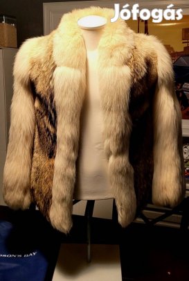 Eladó róka és prérifarkas bunda