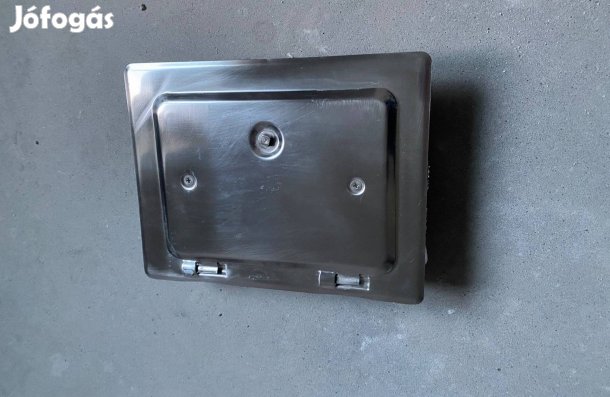 Eladó rozsdamentes kéménytisztító ajtó