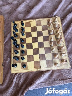 Eladó sak tábla