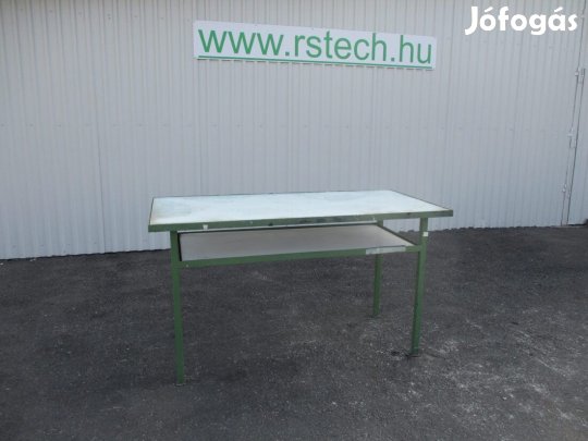 Eladó satupad, műhely asztal, munka asztal munkaasztal (2556