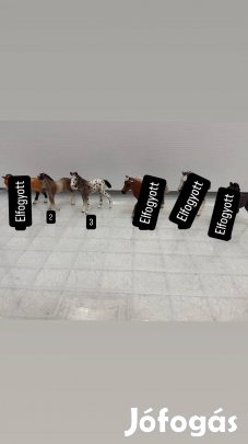 Eladó schleich lovak !!